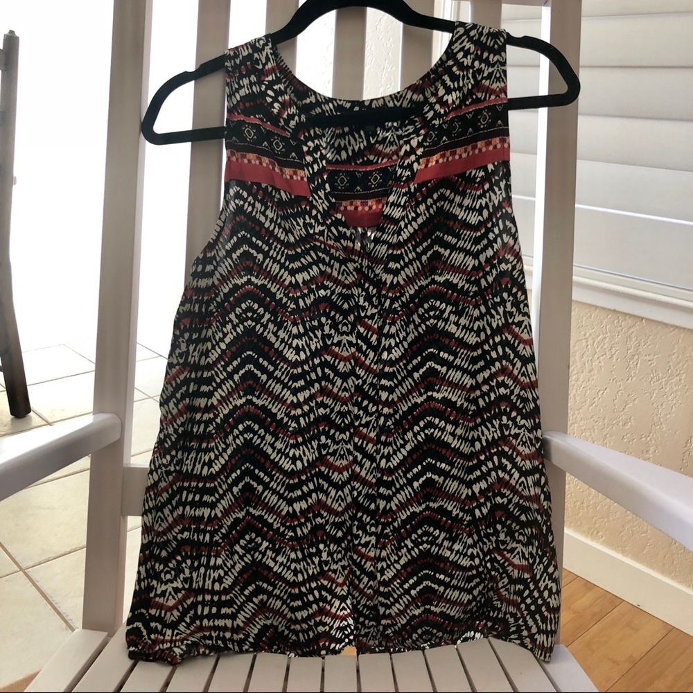 Sanctuary Border Craft Button Tank